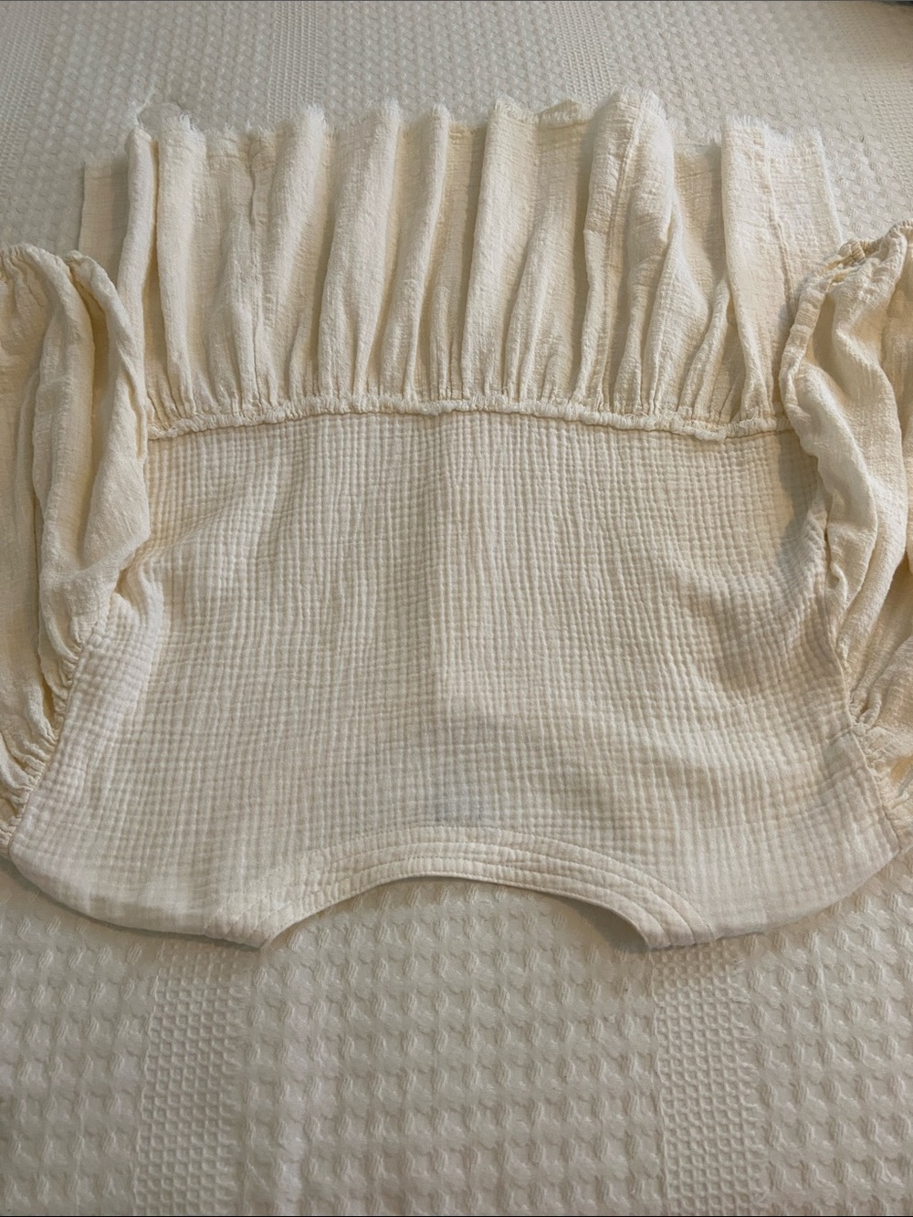 Cato Button Top - Picture 4 of 7
